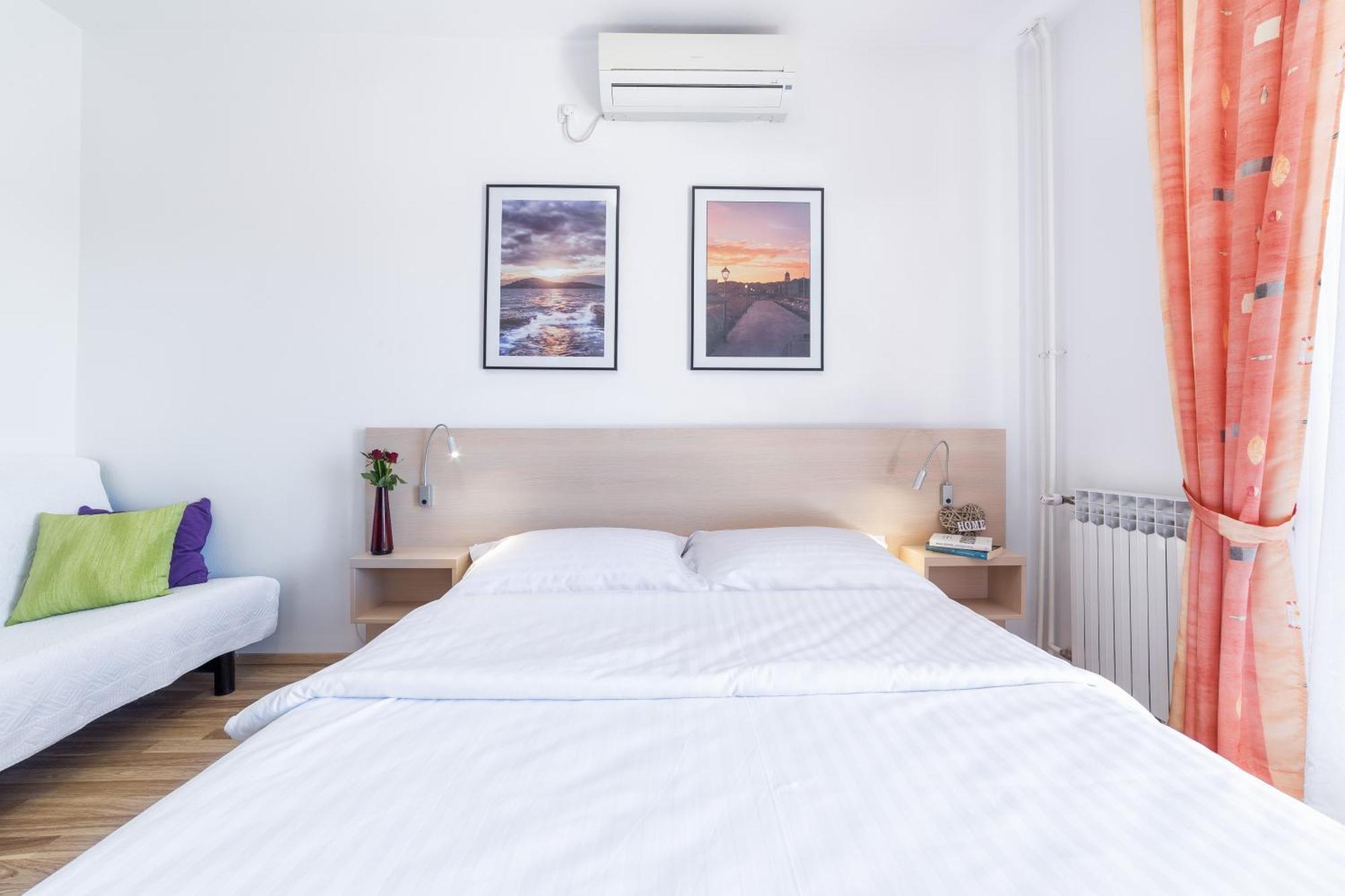 Apartments Valentino Водице Екстериор снимка