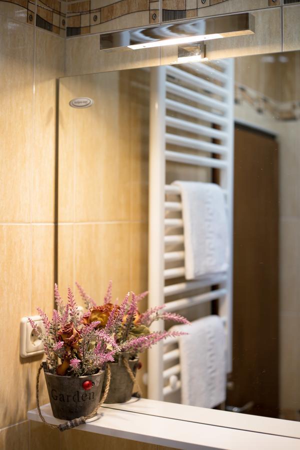 Apartments Valentino Водице Екстериор снимка