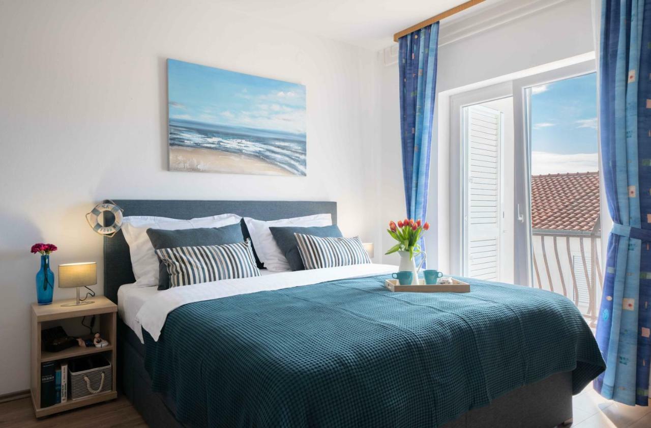 Apartments Valentino Водице Екстериор снимка