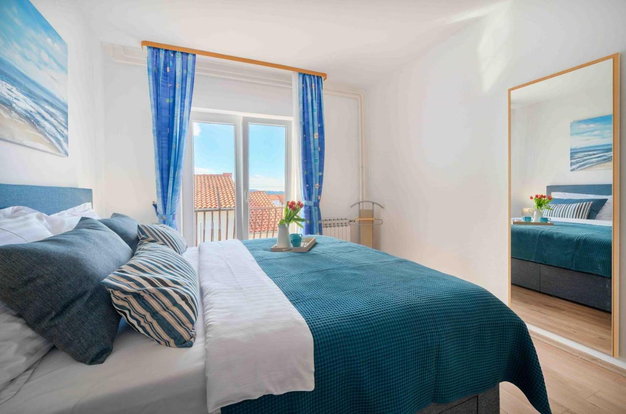 Apartments Valentino Водице Екстериор снимка
